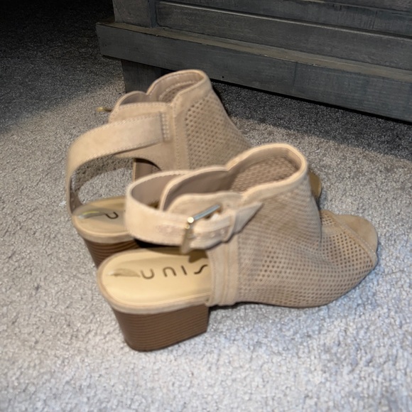 Unisa Open Toe Heels - Picture 1 of 3